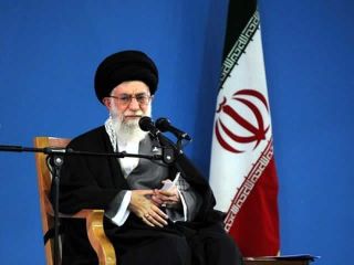 Pemimpin Spiritual Iran, Ayatollah Ali Khamenei. (en-maktoob.news.yahoo.com)