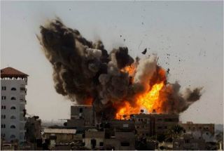 Serangan rudal Israel terus berlanjut meluluhlantakkan Gaza (islammemo.cc)