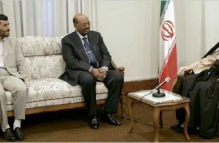 Presiden Umar Basyir saat berkunjung ke Iran (Rassd)