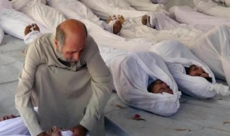 Rakyat sipil yang menjadi korban meninggal dalam perang di Suriah. (aljazeera)