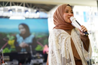 Nissa Sabyan, saat konser kemanusiaan di Syafana Islamic Center, Tangerang
